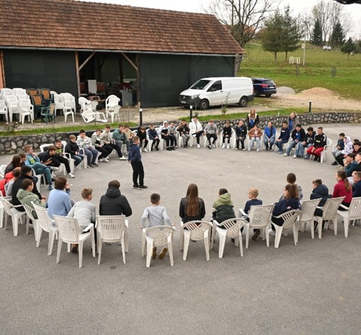 Održan dekanatski susret ministranata Dugoreško-mrežničkog dekanata